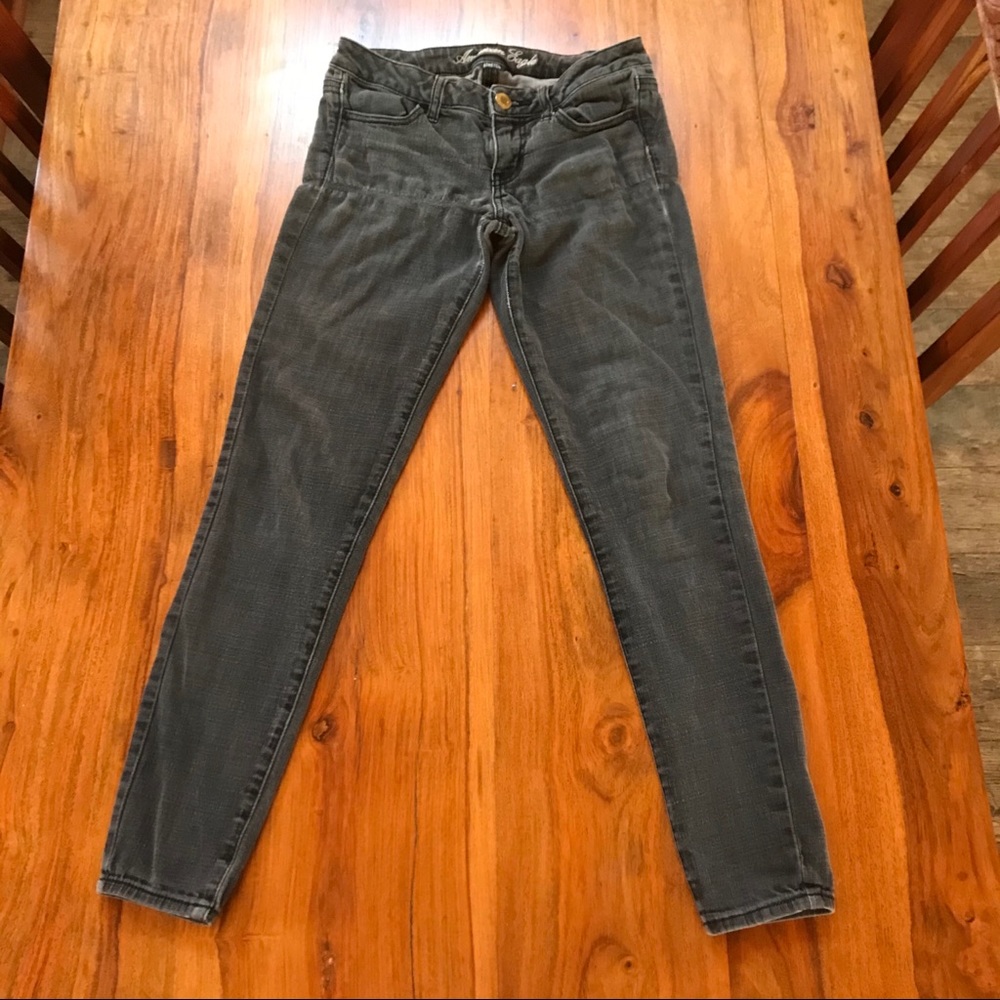 American Eagle Stretch Jegging Size 4 Black Wash